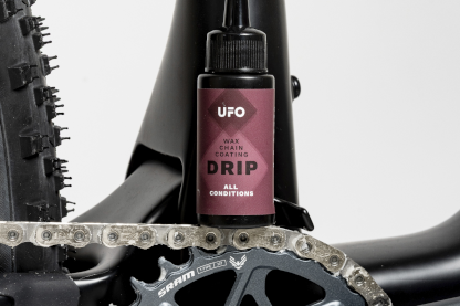This Is Why All Our Bikes Come With a Waxed Chain